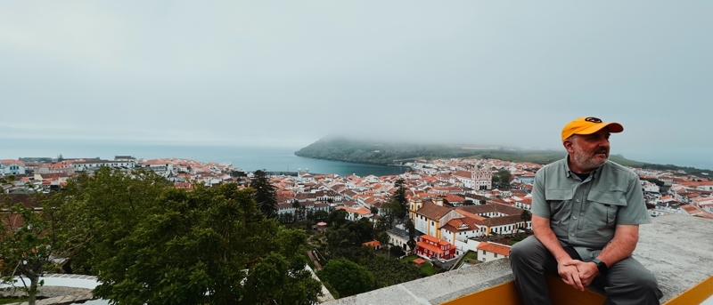 Sitting above Angra do Heroísmo