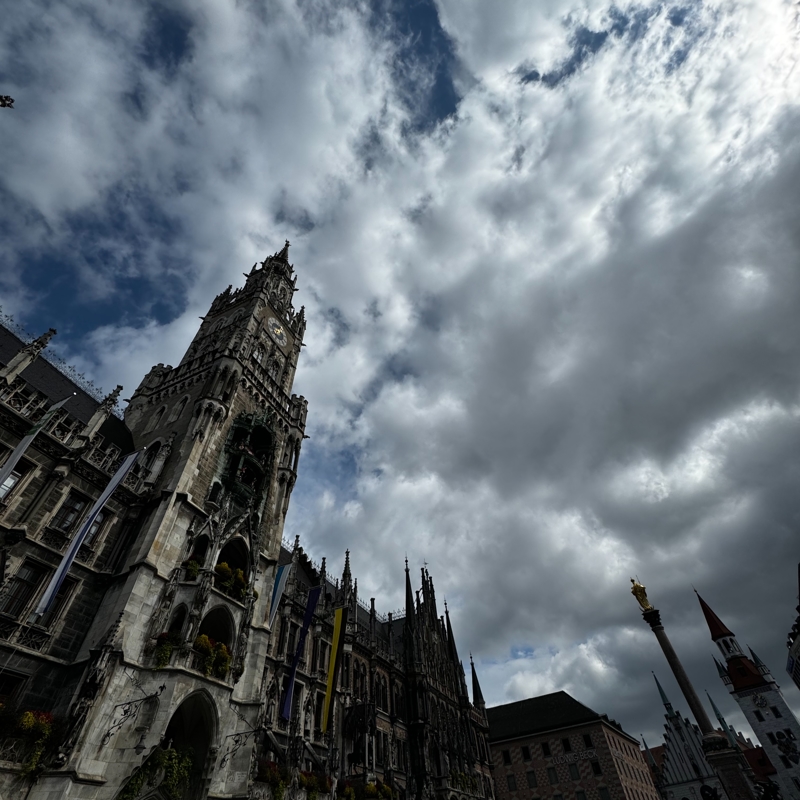 Beautiful architecture in Marienplatz, Munich Beautiful architecture in Marienplatz, Munich